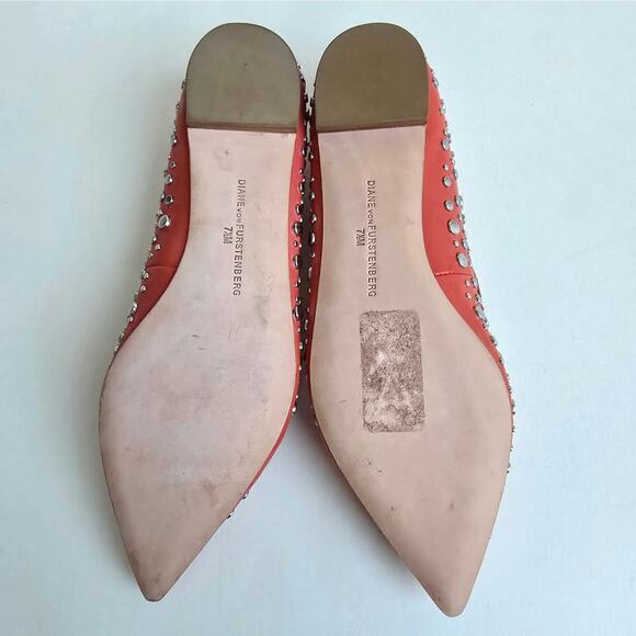 DVF Stud Flats Size 7.5 Orange Leather Silver Studded PointedToe Furstenberg Ara - Picture 11 of 13